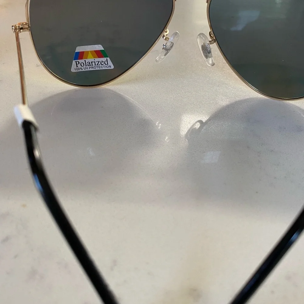 Coyote sunglasses make & female. Brand new